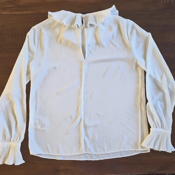 & Other Stories White Ruffled Blouse - Picture 5 of 7